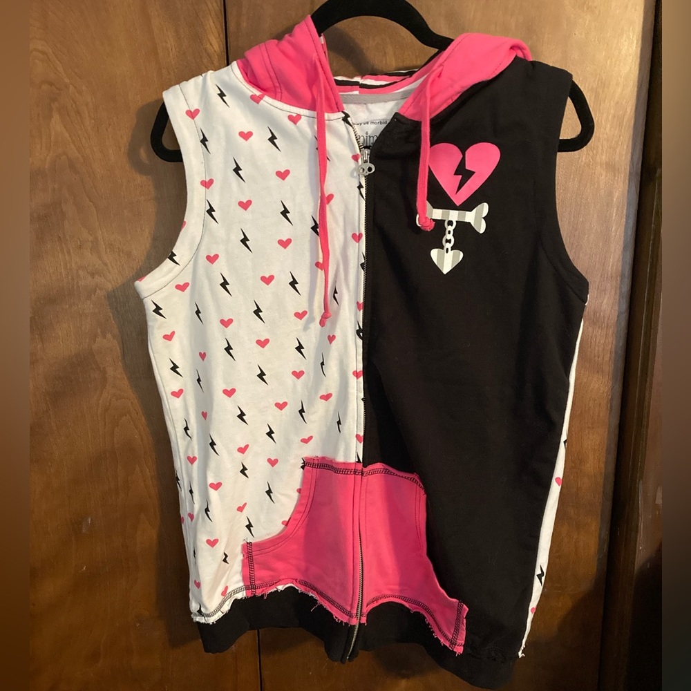 Skelanimals Kit the Cat sleeveless hoodie size XL with ears 🐱